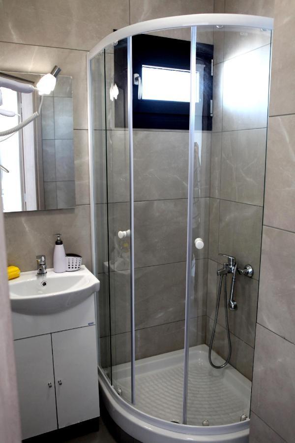 Bebas Apartments Nea Karvali Eksteriør bilde